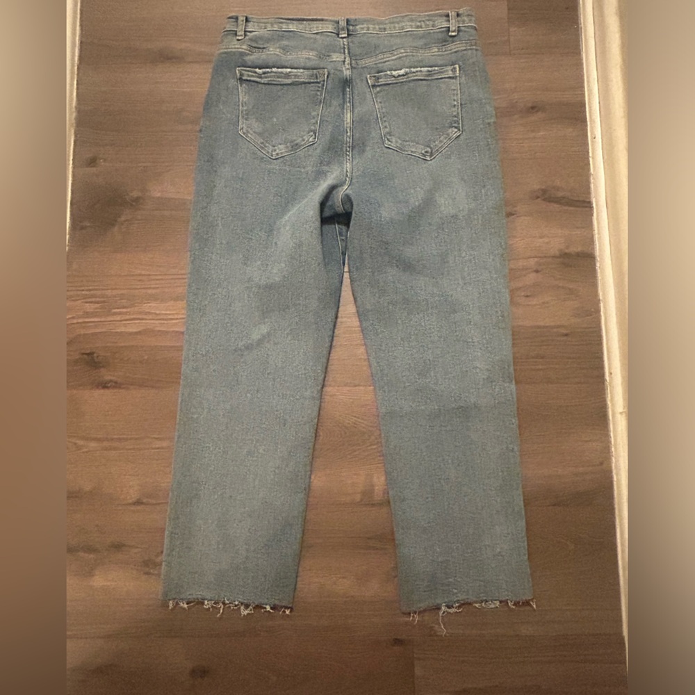 Kensie High Waisted Jeans - Picture 2 of 6